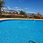 3 Bed Penthouse - Sleeps 8 - Pool - Sea View Manilva