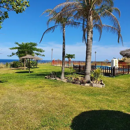 Daire 3 Bed Penthouse - Sleeps 8 - Pool - Sea View